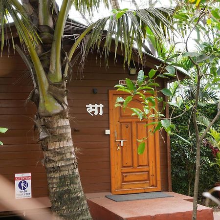 Tranquil Beach Resort Harihareshwar Exterior photo