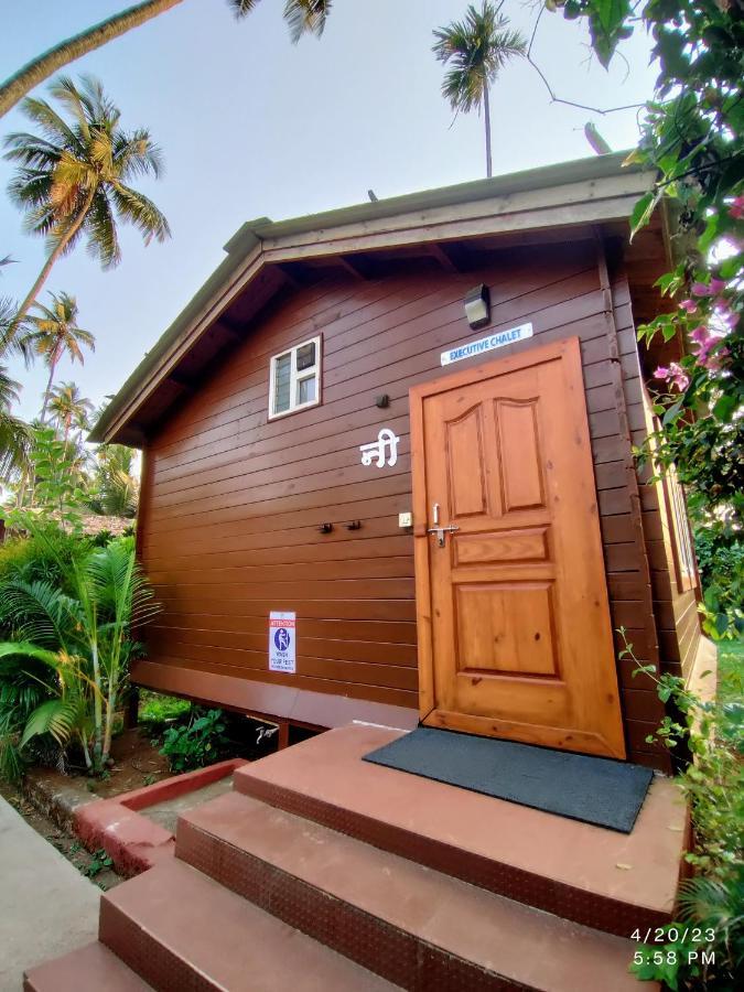 Tranquil Beach Resort Harihareshwar Exterior photo