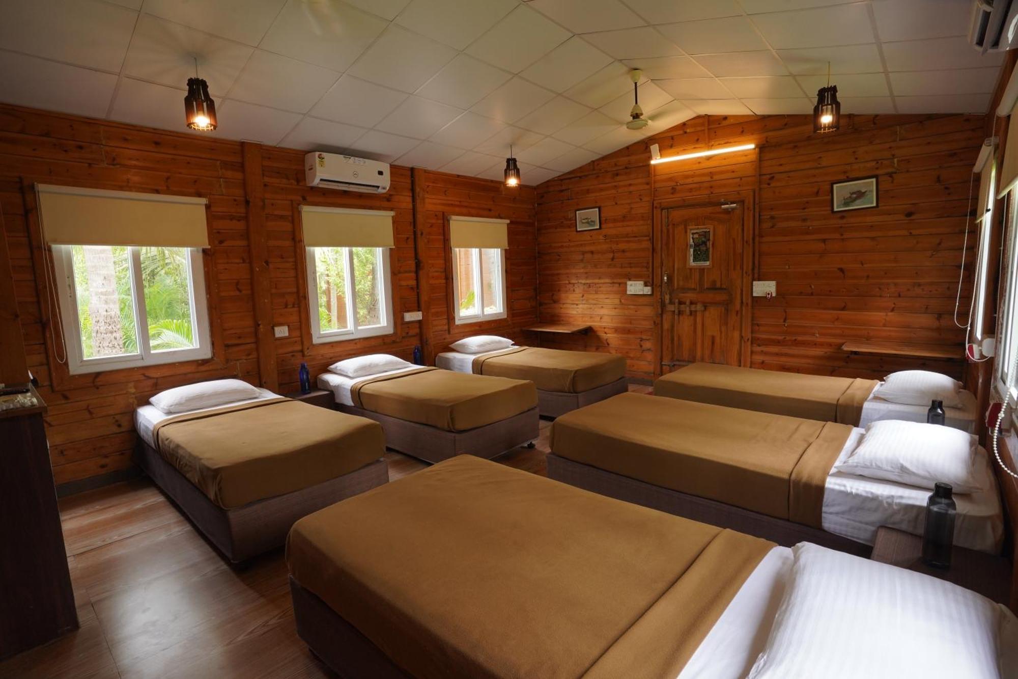 Tranquil Beach Resort Harihareshwar Exterior photo