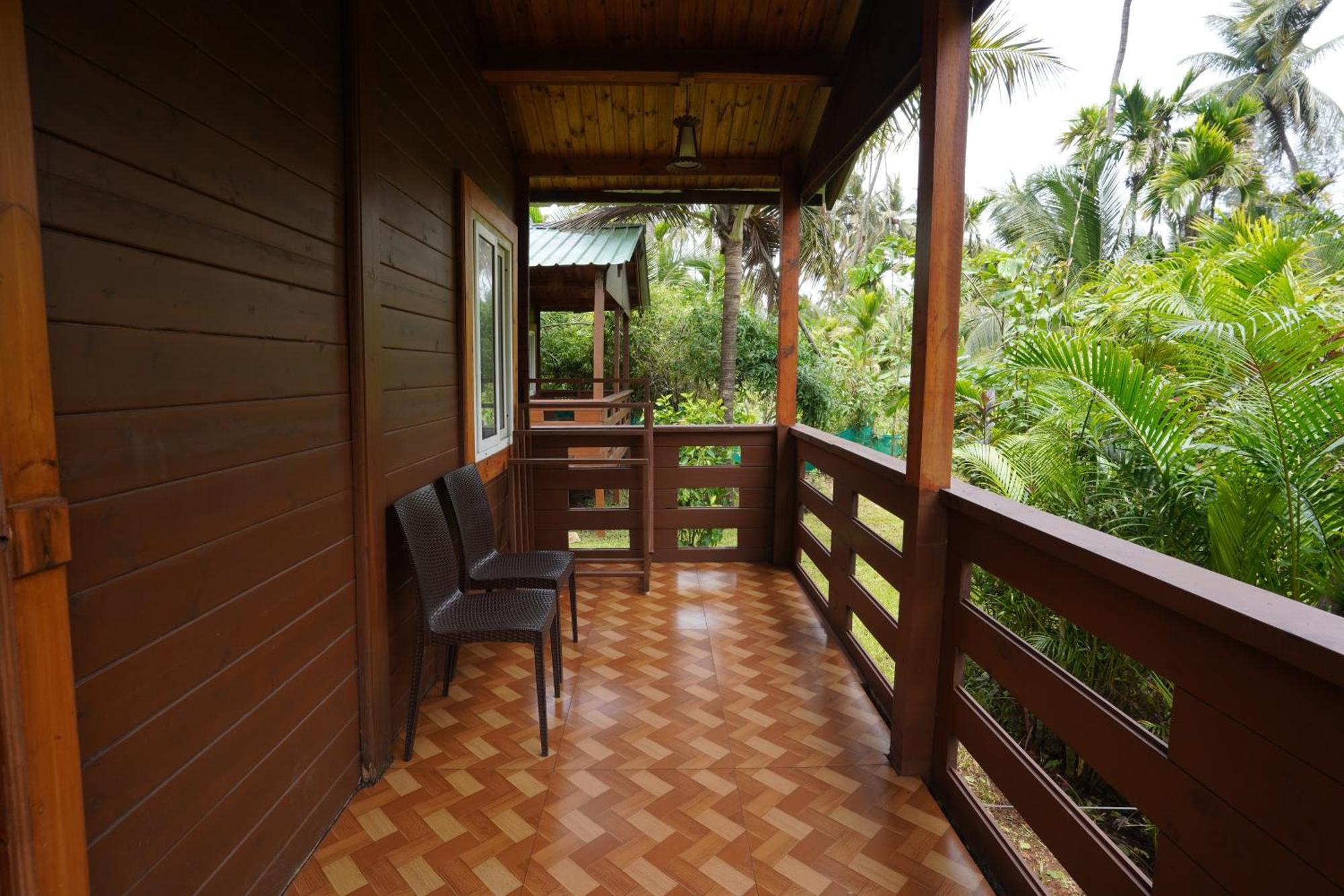 Tranquil Beach Resort Harihareshwar Exterior photo